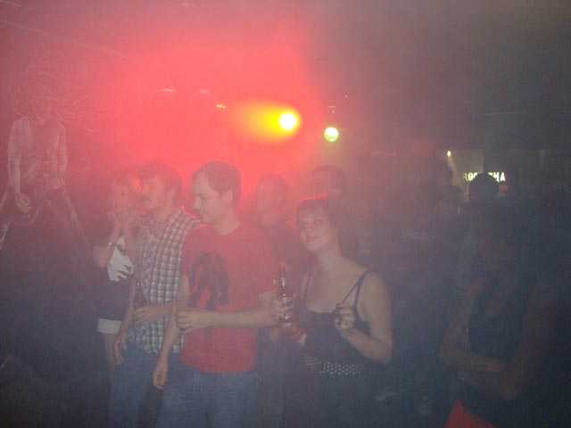 Crowd 3 